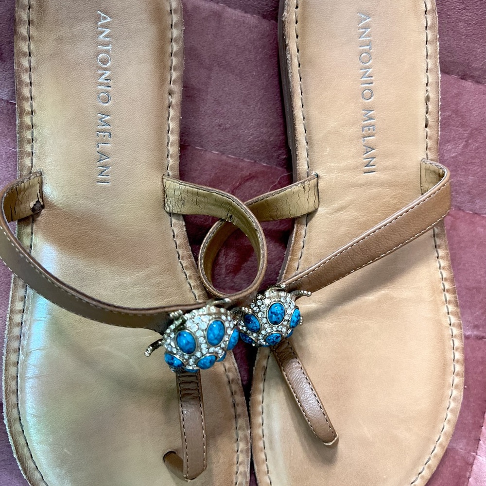 Antonio Melani turquoise and CZ turtle sandals in leather size 8 1/2